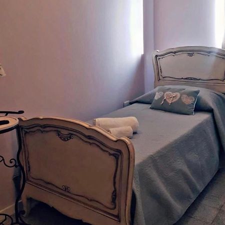 Hotel Gioia Chic & Economy à Gioia Tauro Extérieur photo