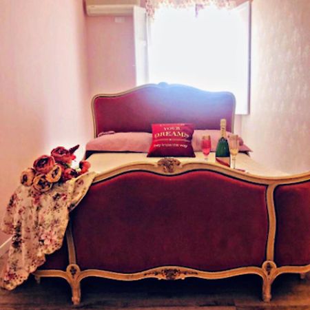 Hotel Gioia Chic & Economy à Gioia Tauro Extérieur photo